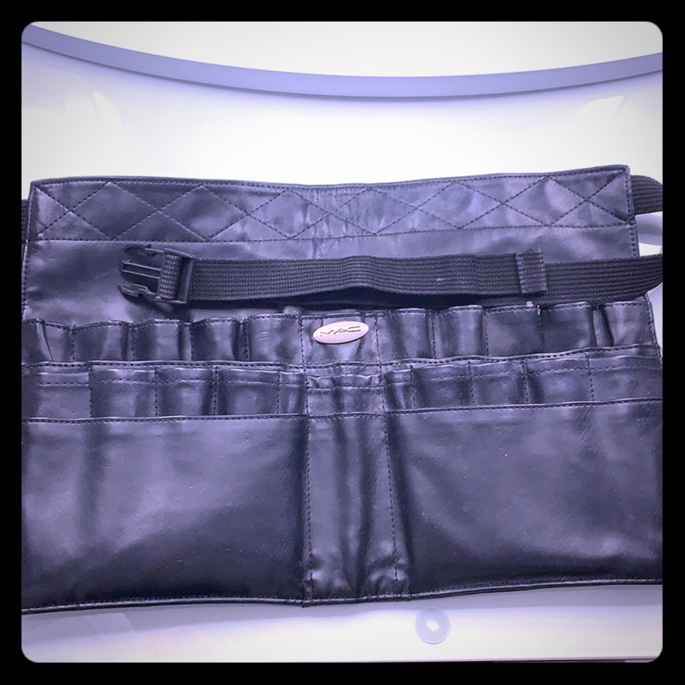 MAC pro brush toolbelt